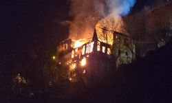 200 yılık tarihi konak küle döndü! 3 ay önce almışlardı...