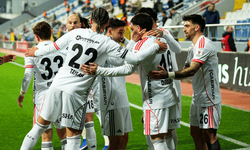 Beşiktaş berabere kaldı, taraftardan istifa çağrısı yükseldi