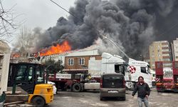 Ataşehir'de iş yeri yangını
