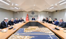 Bakan Ersoy, Türk dizilerine destek programının kriterlerini yapımcılarla görüştü