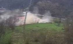 Kastamonu’da heyelan paniği! İki katlı ev böyle çöktü