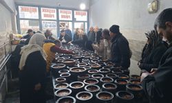 İftar sofralarının vaz geçilmezi! 8 saatte pişiyor, davul sesini duyan fırınlara koşuyor