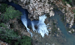 Antalya'daki Güver Şelalesi yağışlarla yeniden canlandı