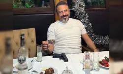 CHP'li ilçe başkanından silahlı poz