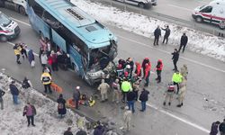 Erzurum'da ikinci kez zincirleme trafik kazası meydana geldi