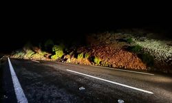 İstanbul-İzmir Otoyolu toprak kayması nedeniyle ulaşıma kapatıldı