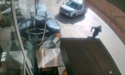 Kontrolden çıkan araç pastaneye girip çıktı