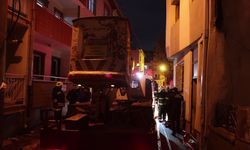 Sivas'ta iki katlı evde yangın çıktı