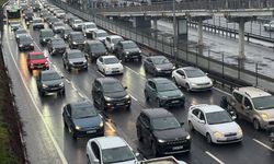 İstanbul'da bayram bitti trafik çilesi başladı