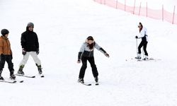 Anadolu'nun "yüce dağı" Ilgaz'da kayak sezonu ilkbaharda da sürüyor