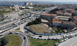 Avcılar'da 7 yıldır yaptırılmayan cami akıbetini bekliyor