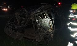 Balıkesir'de otomobil şarampole devrildi: 1 ölü, 6 yaralı