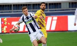 Emre Akbaba'nın fibula kemiğinde kırık tespit edildi