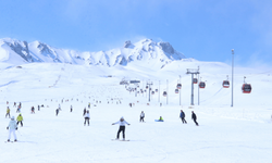 Erciyes'te hafta sonu yoğunluğu yaşanıyor