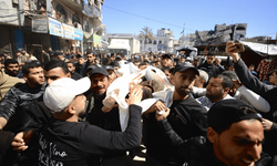 Gazze'de can kaybı 72 bin 278'e yükseldi