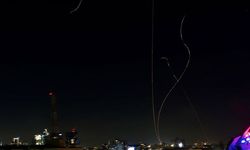 İran, İsrail’i hedef alan misilleme başlattı: Bölgede sirenler çaldı