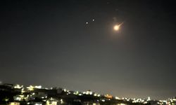 İran'dan ABD ve İsrail'e tehdit: Onların kalbini yakacağız