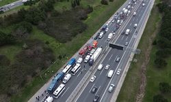 İstanbul’da 4 cezaevi nakil aracı kaza yaptı: 14 kişi yaralandı