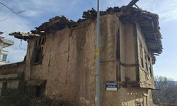 'Tarihi' diye tescillenen evler tehlike saçıyor! Bir ilçe diken üstünde...