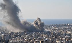 İsrail'in saldırısında Hizbullah'a bağlı El-Manar kanalı yöneticisi ve eşi öldü