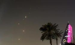 Suudi Arabistan 2 seyir füzesi ve 9 İHA’nın engellendiğini açıkladı