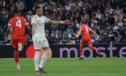 Bayern Münih ve Arsenal avantajı kaptı