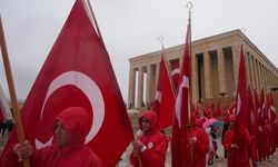 Devlet erkanı Anıtkabir'i ziyaret etti