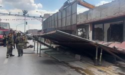 Ankara'da dört katlı binanın platformu çöktü