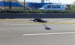 Ankara'da feci kaza: Üst geçitten düşen işçiyi otomobil ezdi