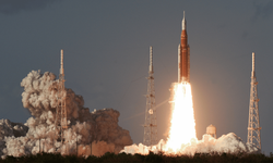 Artemis II mürettebatı, Dünya'ya inmeye hazırlanıyor