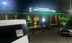 CHP'li Fuat Öndeş'ten magandalık: Germencik Belediyesi'ne ait iş yerine ateş etti