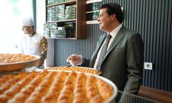 Uygun fiyatlı baklava! Geliriyle her ay bir şehit yakınına ev alınacak