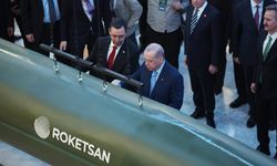 Cumhurbaşkanı Erdoğan, ROKETSAN Üretim Tesisleri'nde incelemelerde bulundu