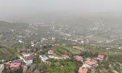 Hatay'da çöl tozu etkisini sürdürüyor