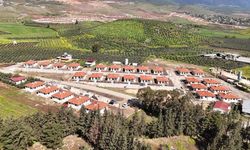 Hatay'da 28 köy evi depremzedelere teslim edildi