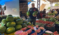 Karpuz pazara dilim dilim düştü! Kilosu 50 TL
