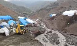 Siirt'te sağanak nedeniyle 70 köy yolu kapandı