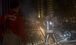 Şişli’de lüks otomobil kaza yaptı: 3 yaralı