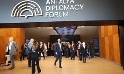 Antalya Diplomasi Forumu’nda ikinci gün yoğunluğu