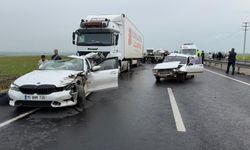 Şanlıurfa'da zincirleme trafik kazası: 2 ölü, 2 yaralı