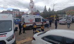 Güpegündüz cinayet! Belediye meydanına kurşun yağdı