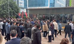 CHP Genel Merkezi önünde gerginlik!