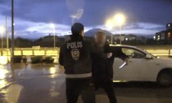 "Boşanma davam var" deyip gazetecilere saldırdı