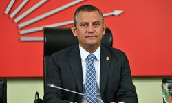 Özgür Özel, CHP Grup Başkanı seçildi