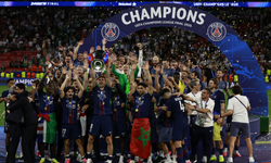 PSG tarihe geçti: Şampiyonlar Ligi kupası yeniden Paris’e