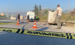 Tırla çarpışan motosikletli hayatını kaybetti