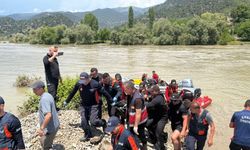 Kelkit Çayı'nda kaybolan iki kişiden birinin cansız bedenine ulaşıldı