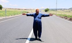 Yenilenen yolu gören vatandaş güldürdü: "Şu yola bak, Londra asfaltı mı, otoban mı?"