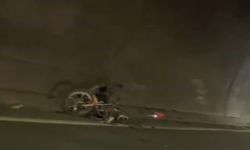 Tünelde otomobil ile motosiklet çarpıştı: 1 ölü, 2 yaralı