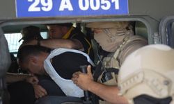 Eşini odunla döverek öldüren koca tutuklandı